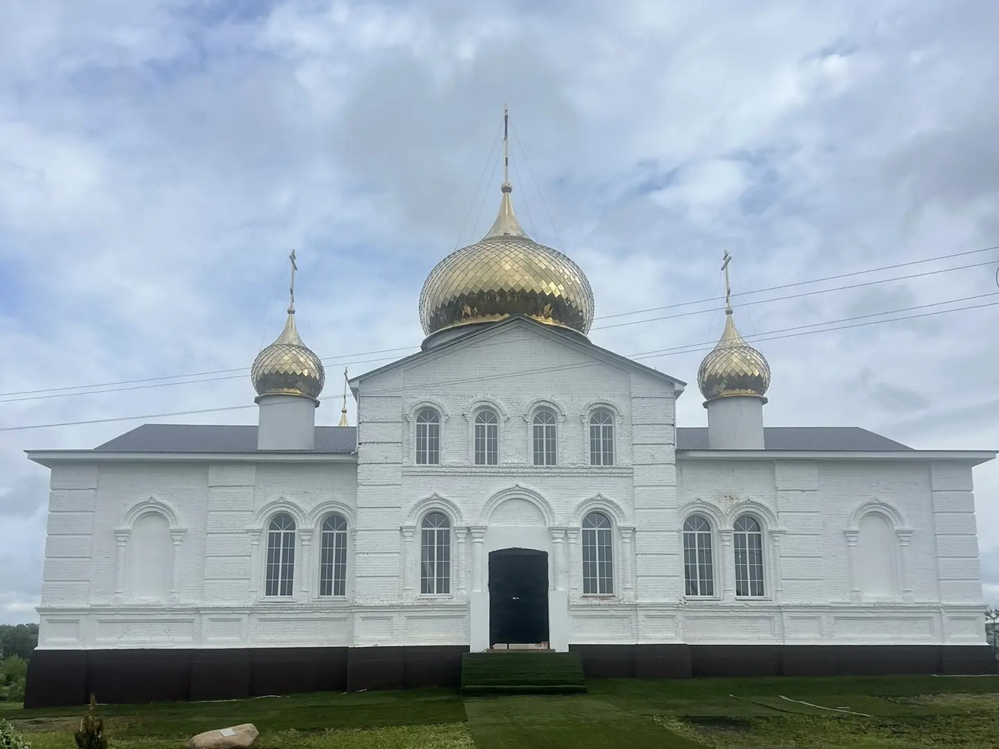 Храм в Сузгарье.